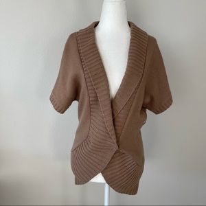 Bisou Bisou Short Sleeve Tunic Sweater